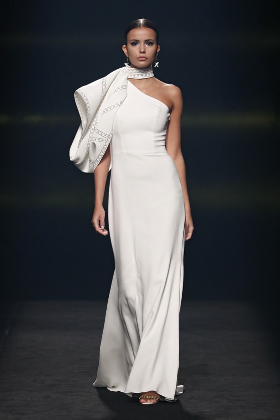Fashion Week Madrid: Isabel Sanchis Otoño/Invierno 2021-2022.