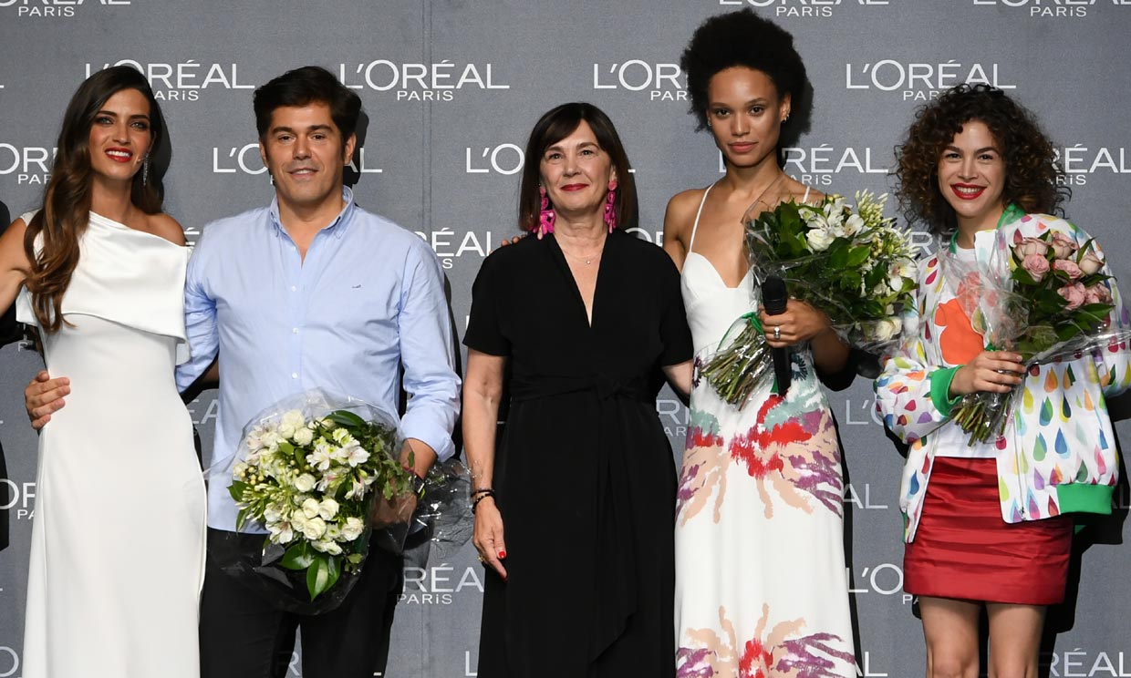 Jorge Vázquez y Afrodita Dorado, premiados como 'los mejores' de Fashion Week Madrid