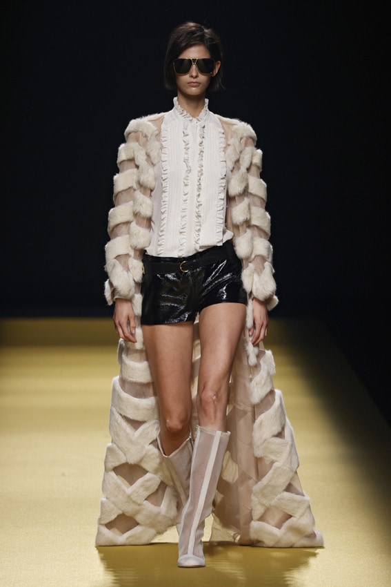 Fashion Week Madrid: Teresa Helbig Primavera/Verano 2022.