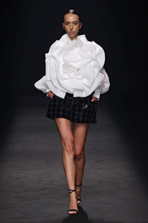 Fashion Week Madrid: Isabel Sanchis Primavera/Verano 2022.